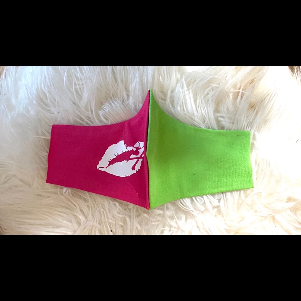 Lip & Bones Face Mask